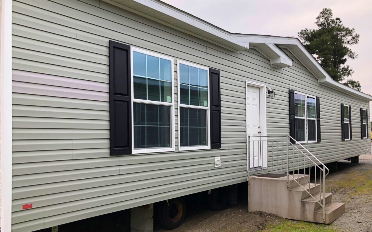 Champion Homes M and M Mobile Homes